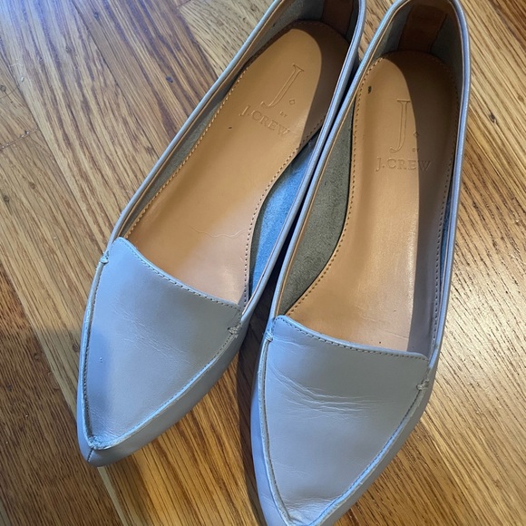 J. Crew Light Gray Leather Pointed toe flats size 7 - Picture 2 of 5
